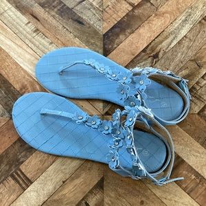 Love university sandals.  Size 11